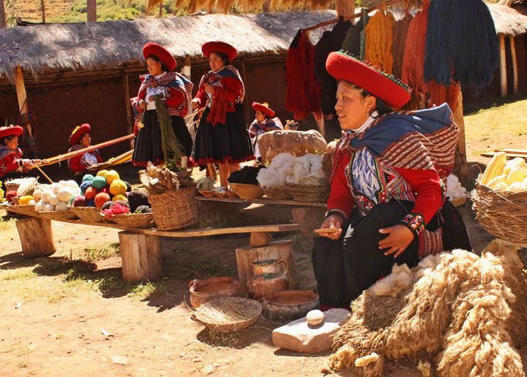 Taucca Women