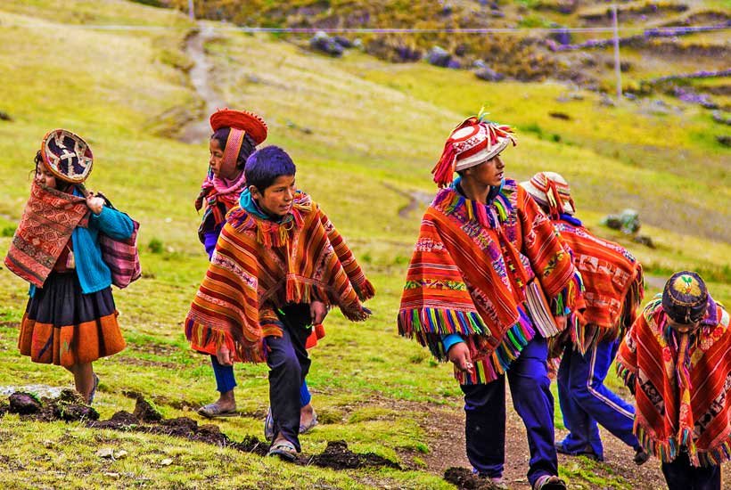 lares peru hiking